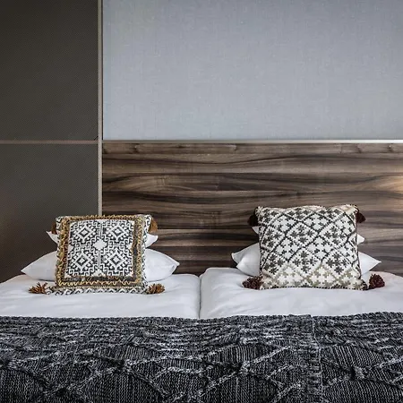 Hotel Hill Karkonosze & 4*